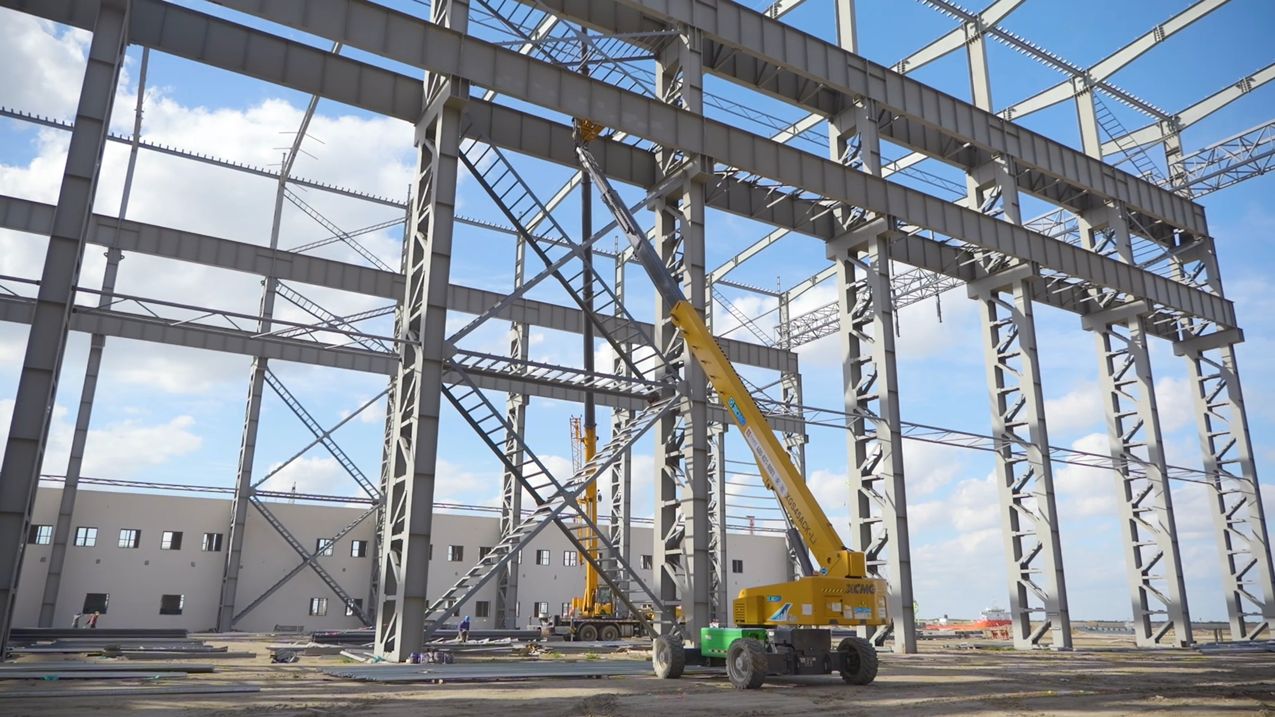 平穩高效 機動靈活丨徐工高機助力海龍風電項目