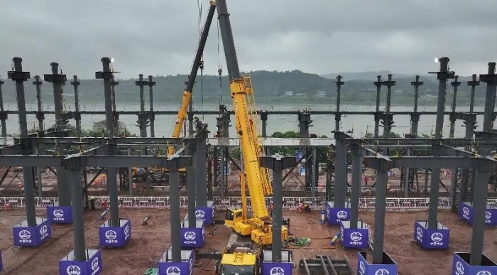 這把高端局！徐工G2起重機助力成渝鐵路改造！