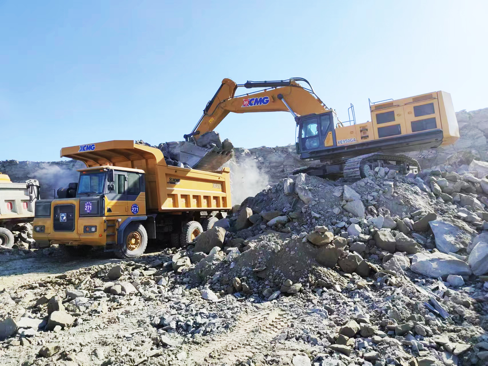 “黃金搭檔”—XE950GA與XDR90完美組合，高效賦能礦山開采