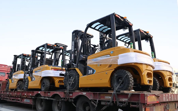 開門紅！百余臺徐工新能源叉車赴廣東→
