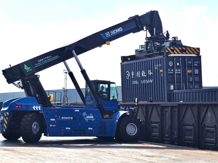 高效賦能鐵路物流運輸！毫米級精控背后的技術(shù)革新……