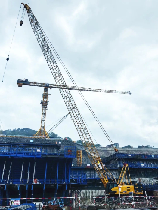 方寸之地擎千鈞！XGC110A鋼筋森林上演“精準穿針”