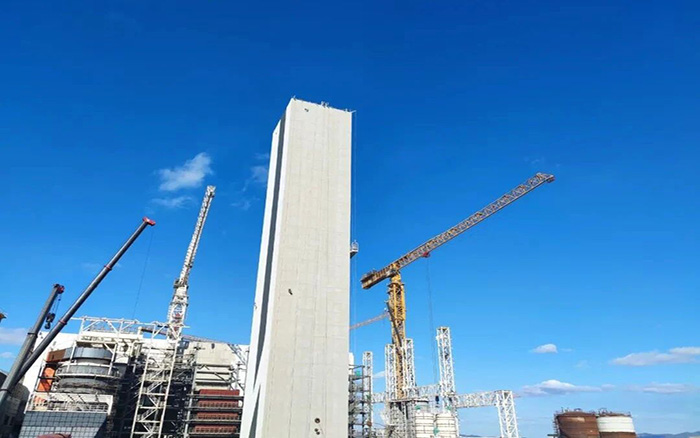 超大噸位！徐工塔機(jī)助力碳中和產(chǎn)業(yè)加速發(fā)展